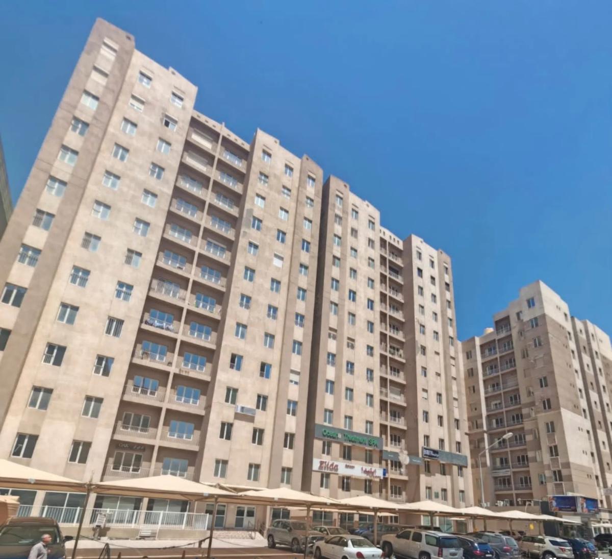 للبيع شقة مميزة في السالمية بإطلالة بحرية رائعة